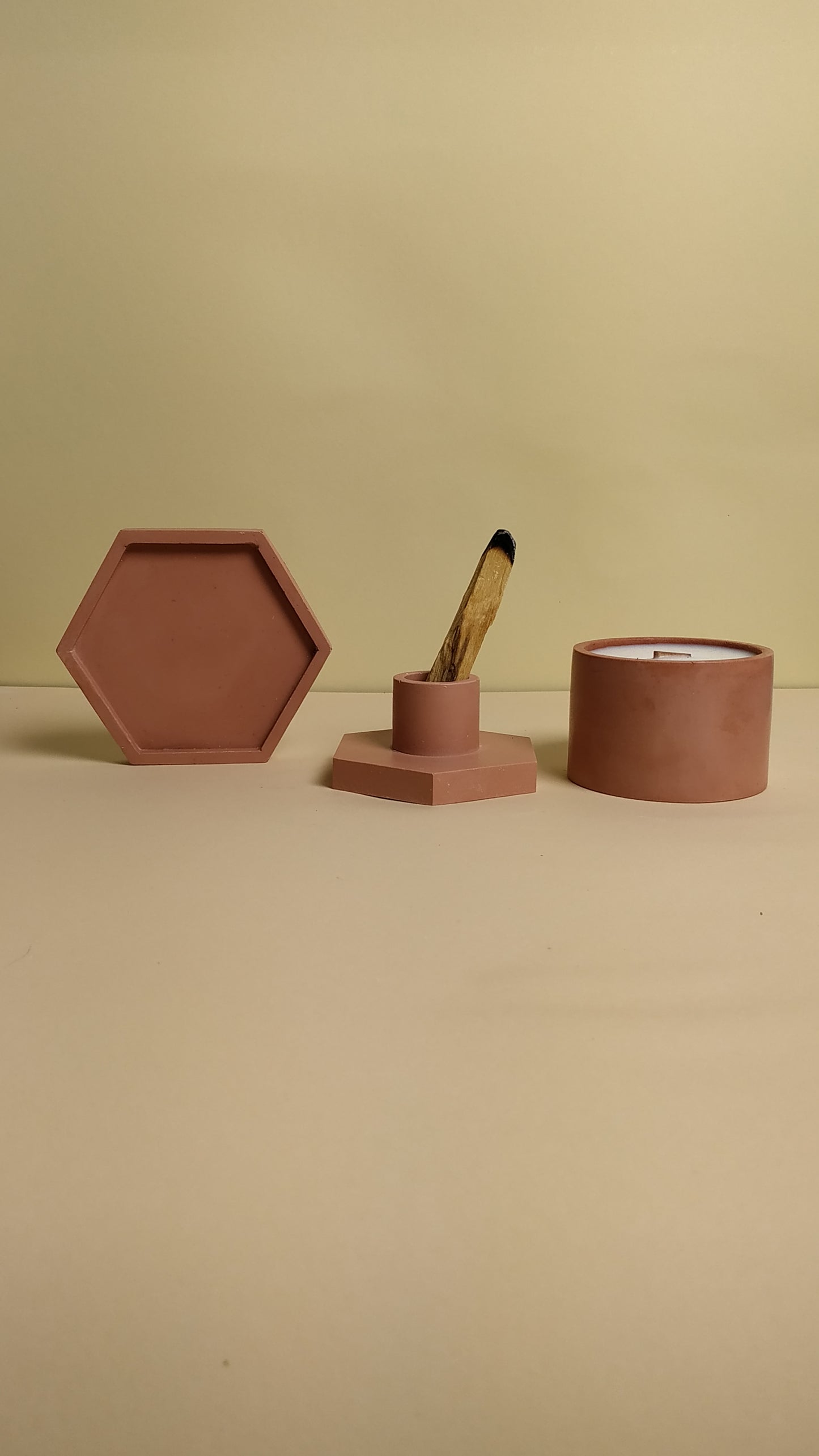 Svícen hexagon